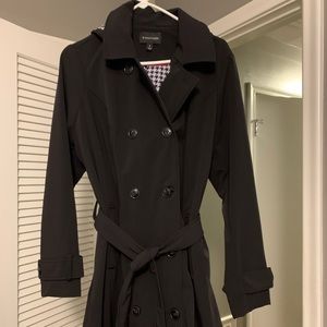 41 Hawthorn Black Trench with houndstooth lining